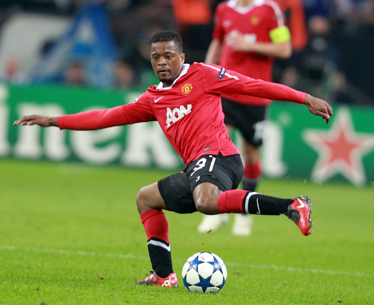 于排名靠后 于排名靠后